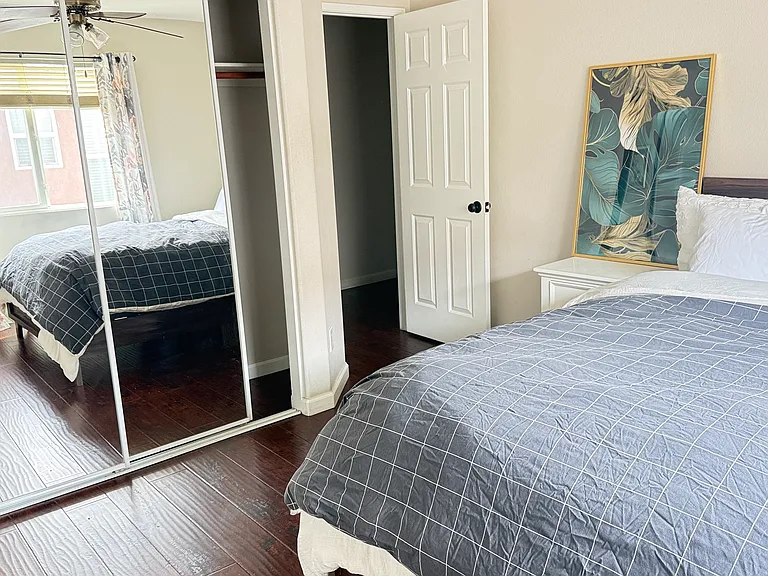 13885 Camp Rock St #400 — Photo 3