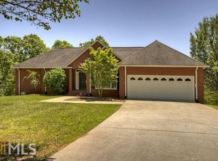 286 Belaire Dr, Copperhill, TN 37317