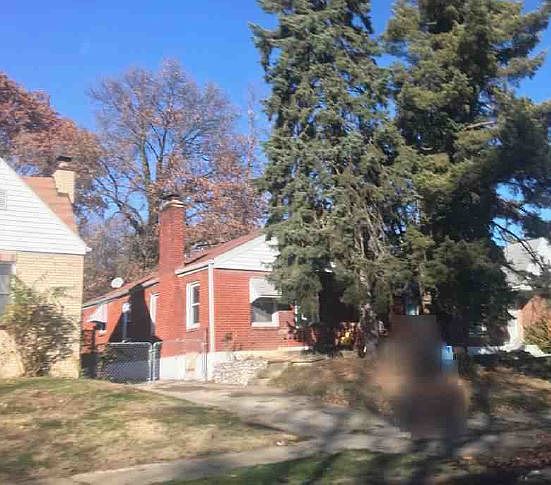 2nd image of 1067 Riverview Blvd