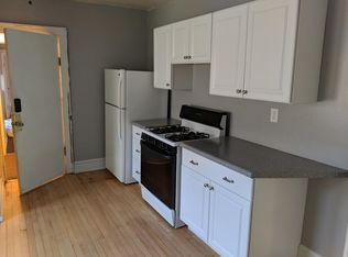 133 E Montana St APT 1, Milwaukee, WI 53207