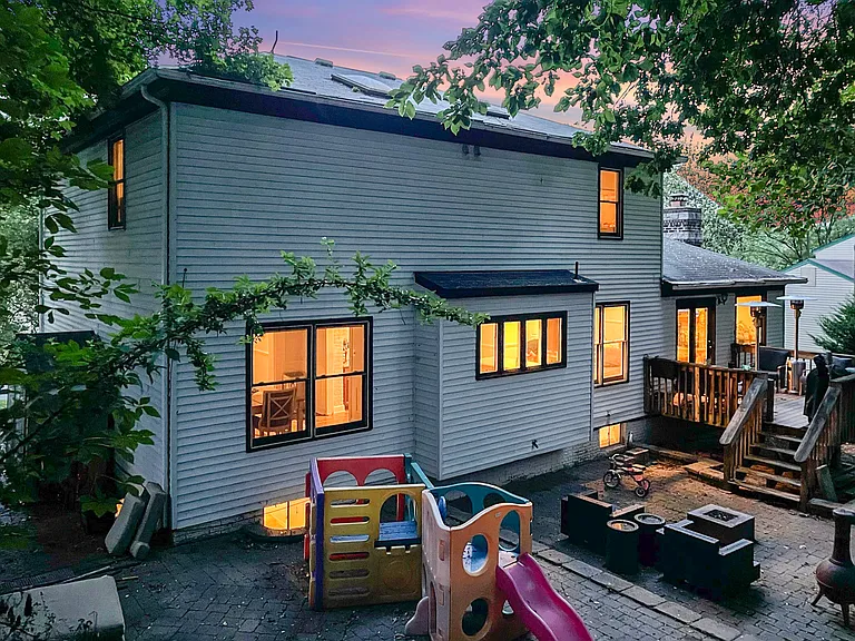 15690 Pike Trl — Photo 38
