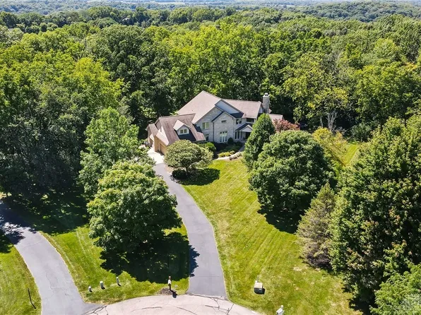 2779 W End Ct, Spring Valley, OH 45370