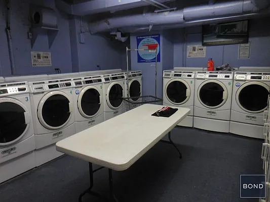 Rented by Bond New York | media 4