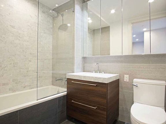 3rd image of 1825 Ocean Ave #2HH