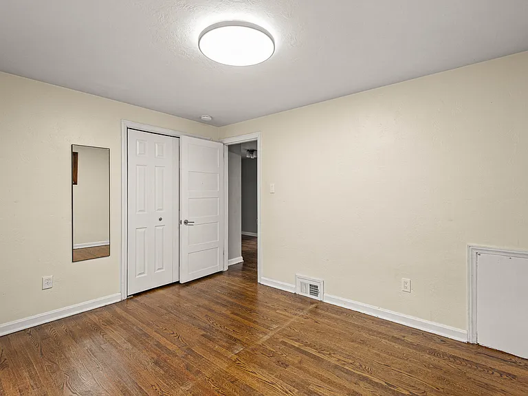 251 Franklin Dr — Photo 21
