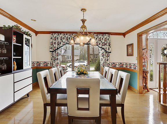 4th image of 5212 W 141st St