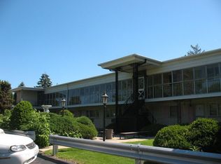 5629 Saint Charles Rd APT 203, Berkeley, IL 60163