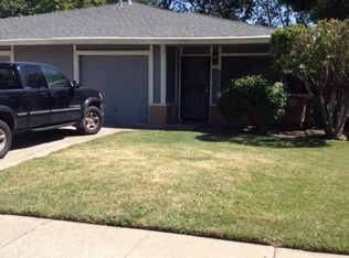 8958 El Mirador Dr #1, Elk Grove, CA 95624