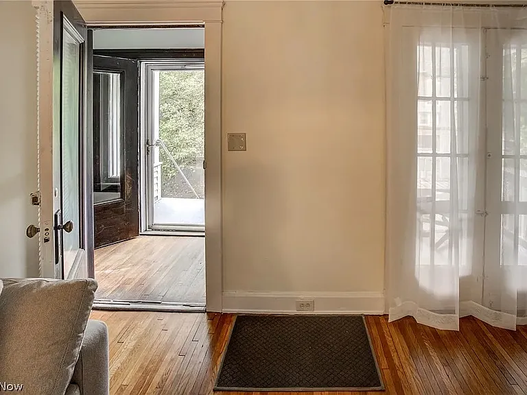2245 Bellfield Ave #1 — Photo 4