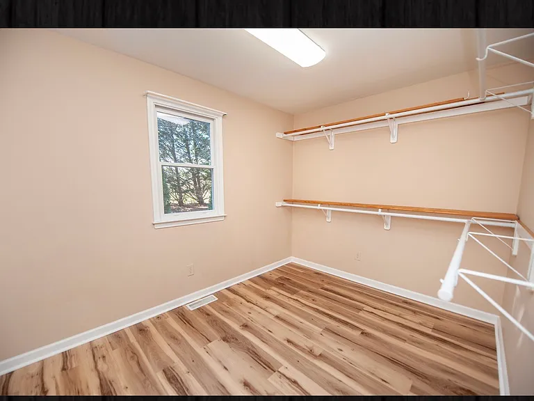 1519 E Rutherford St #A — Photo 3