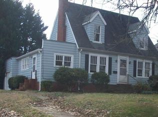 126 N Tallulah St, Toccoa, GA 30577