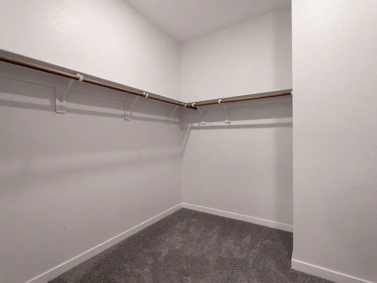 11620 Desert Hollow Ave — Photo 40