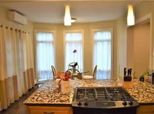 33 University Pl, Port Chester, NY 10573