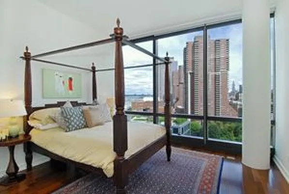 Sold by Douglas Elliman | media 16