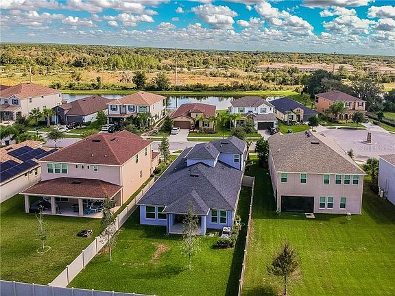 4th image of 4521 Esperanza Ct