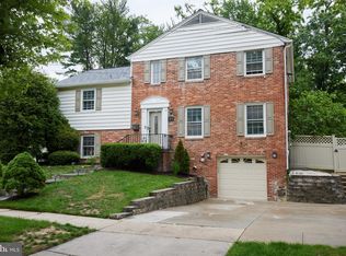 5513 Westbard Ave, Bethesda, MD 20816