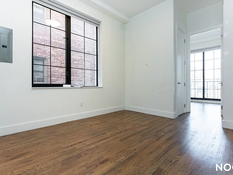 486 Lefferts Ave #4B — Photo 3