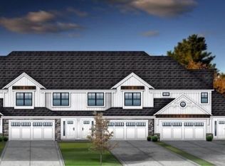 2822 Riviera Dr, Fairlawn, OH 44334
