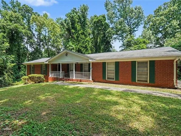 3706 Sullivan Dr, Douglasville, GA 30135