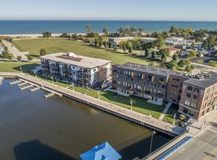 780 S Pier Dr UNIT 306, Sheboygan, WI 53081