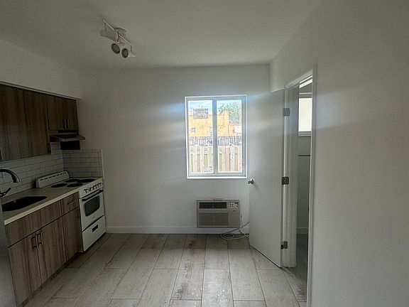 5th image of 7800 NW 2nd Ave APT 113