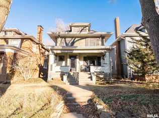 1120 N Maplewood Ave, Peoria, IL