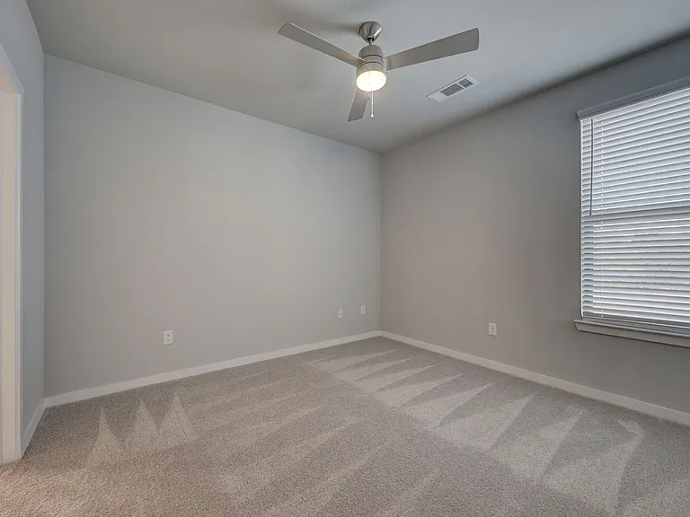 Tacara Westpointe Village — Photo 17