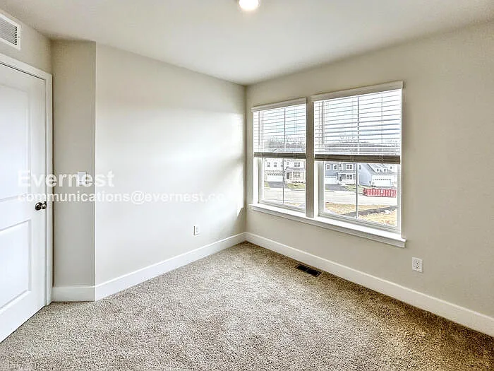189 Sioux Loop — Photo 13