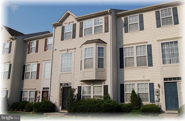 1st image of 1758 Sea Pine Cir