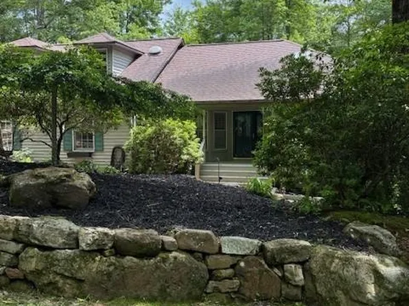 23 Dvga Ct, Brevard, NC 28712