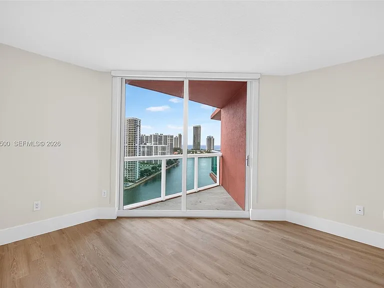 3370 Hidden Bay Dr #2107 — Photo 34