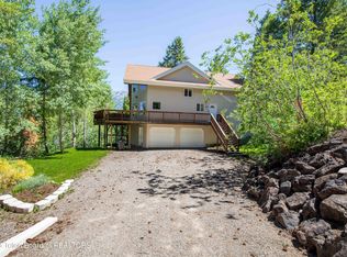 166 Stoor Dr, Etna, WY 83118