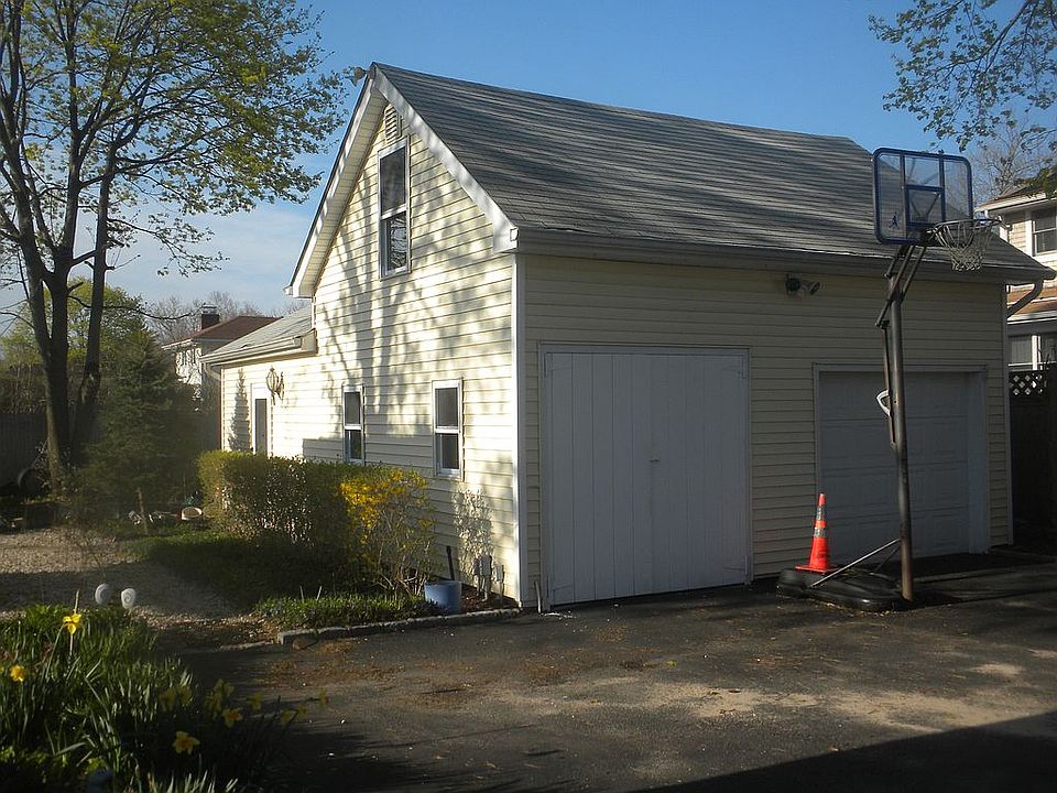 1st image of 511 4th Ave