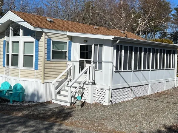 308 Route 286 #65, Seabrook, NH 03874