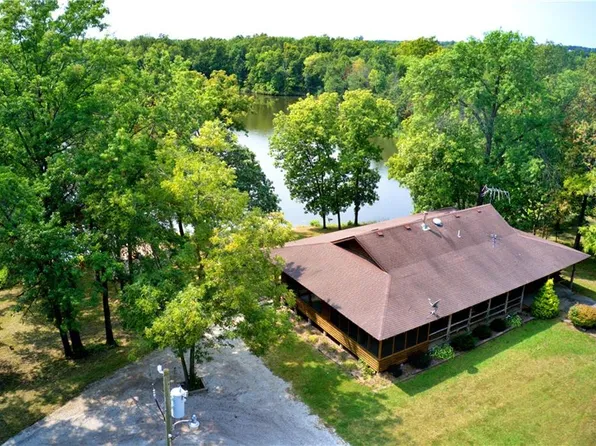 29653 Salt Lick Ave, Salisbury, MO 65281