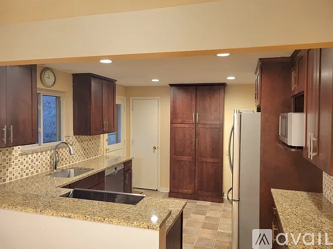 5433 Brightwood Rd — Photo 10