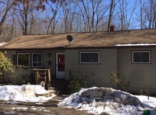 12 Arthur St, Danbury, CT 06810