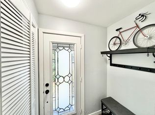 27 Beech St, Ajax, ON L1S 1W2