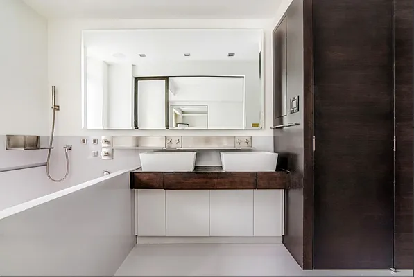 Sold by Compass | media 5