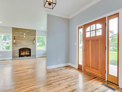 2nd image of 21 Ocean Ave