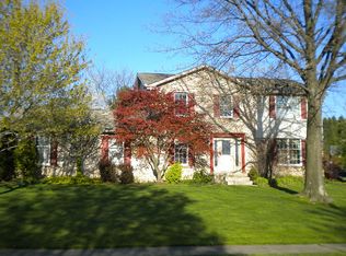 1652 Noel St, Louisville, OH