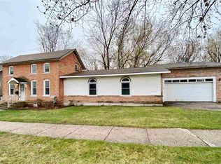 186 W 12th St, Fond Du Lac, WI 54935
