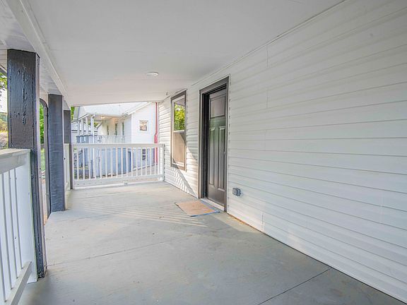 5th image of 4112 Edington Rd