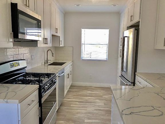 5th image of 1802 12th St APT 3