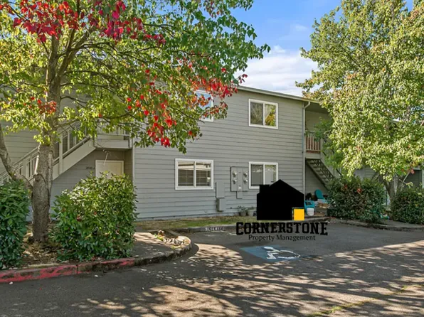 2010 Crater Lake Ave, Medford, OR