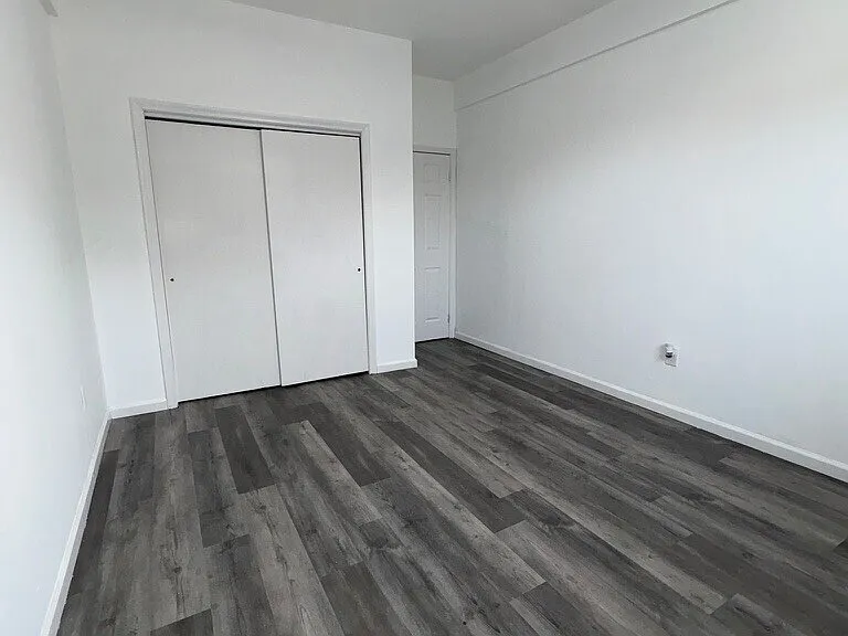 513 Emmett St — Photo 14