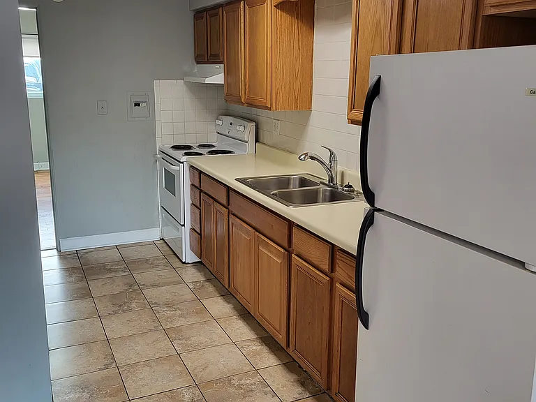 3506 S 59th Ct #2 — Photo 2