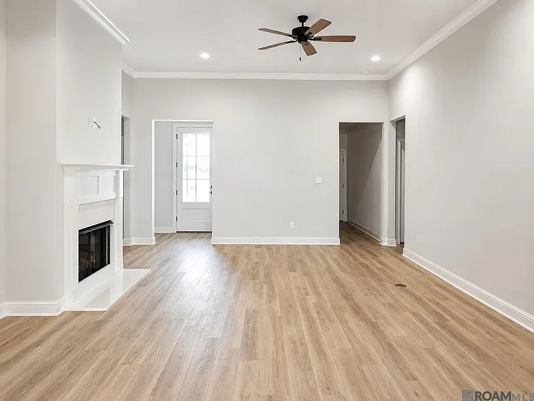 4032 Atwater Reserve Ave — Photo 2
