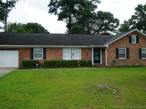 528 Dandridge Dr, Fayetteville, NC 28303