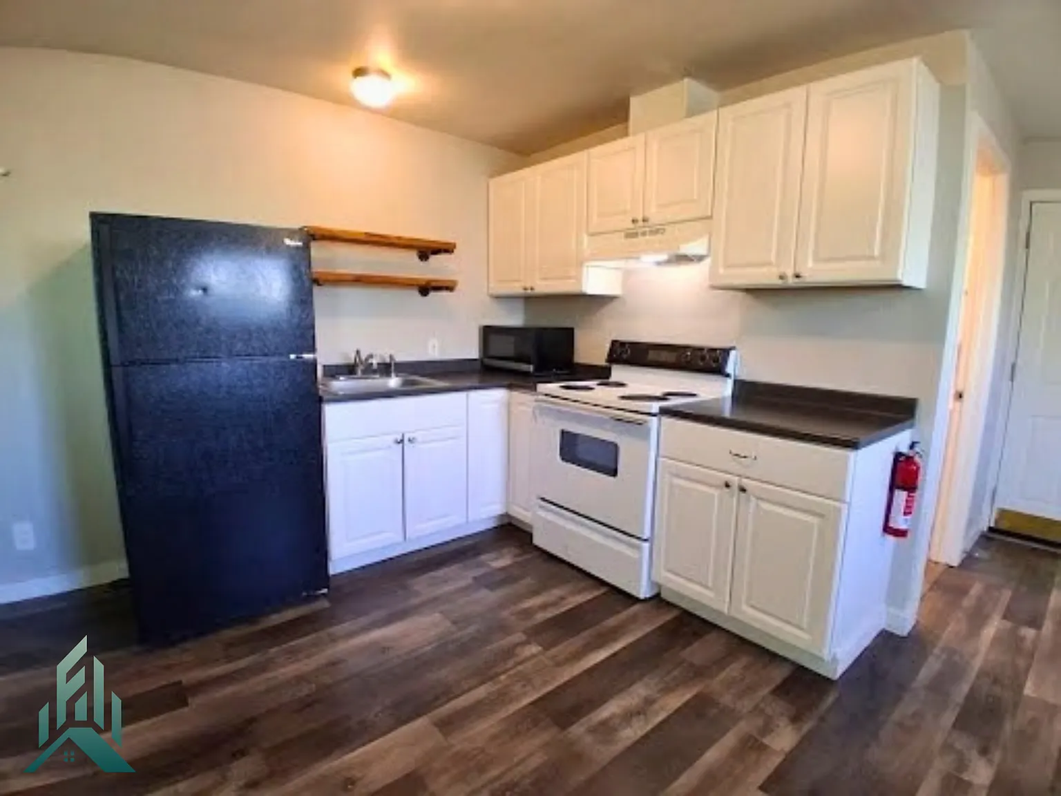 Studio, 400 sqft, $995 — Photo 4